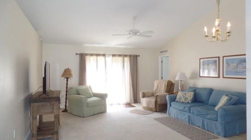 149 Angeles Rd, De Bary, FL 32713-3447