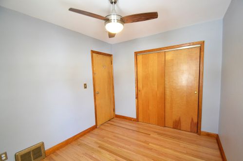 1638 Howard Ave, Milwaukee WI 53221-1928 exterior