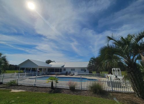 1273 Deal Dr, Westville, FL 32464-3200