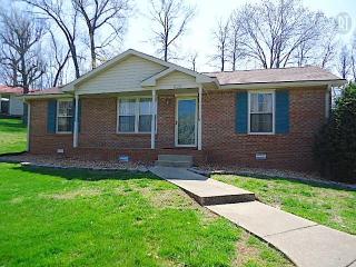 623 Gusty Ct, Clarksville, TN 37043-5510
