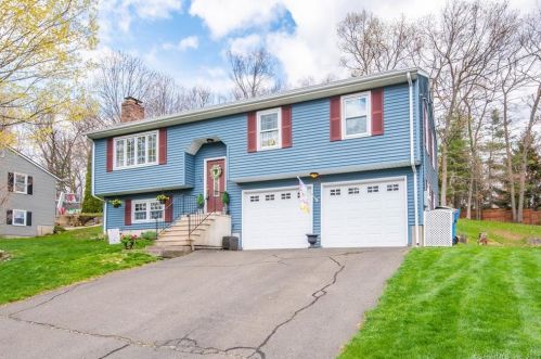 73 Nutmeg Rd, Bristol, CT 06010-2685