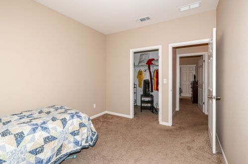 1381 Tevin Way, Madera CA  93637-6508 exterior