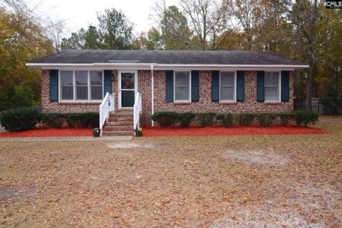 1015 Medfield Rd, Lugoff, SC 29078-9364