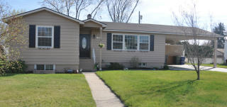 77 Mcmurray St, Richland, WA 99354-2325