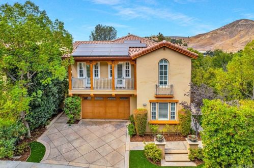 4651 Camino Del Sol, Calabasas CA  91302-3837 exterior