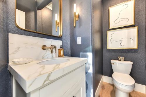 404 Syrah Ct, Folsom CA  95762-7715 exterior