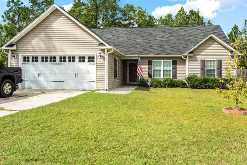 162 Trenton Ct, Raeford, NC 28376-7439
