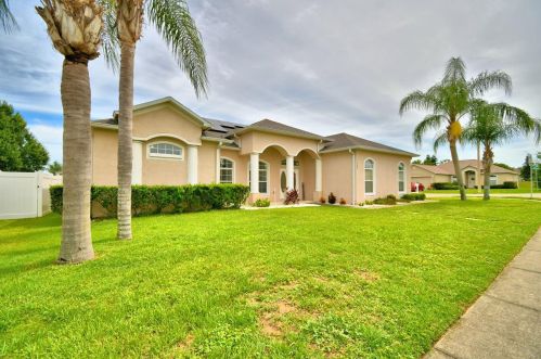 739 Terranova Ave, Winter Haven, FL 33884-3411