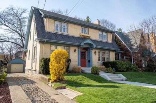 1536 Pennock Rd, Pittsburgh, PA 15212-1522