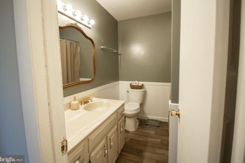 62 White Dogwood Dr, Etters PA  17319-9569 exterior