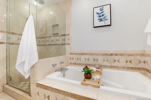 1635 Xavier St, Denver CO  80204-1025 exterior