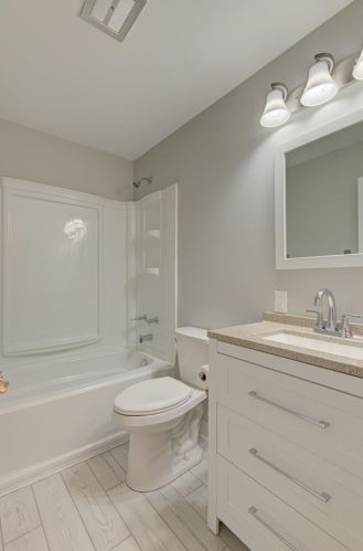 3737 175th Pl, Hammond IN  46323-2912 exterior