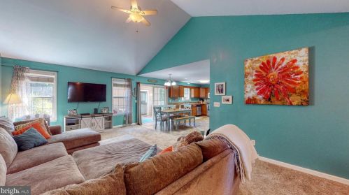 16360 Beach Hwy, Ellendale, DE 19941-2838
