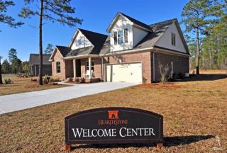 2102 Springstone Dr, Belville, NC 28451
