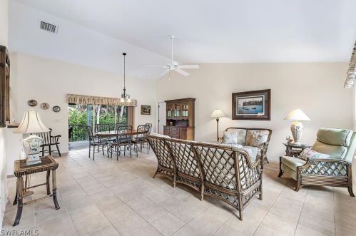 1835 Farm Trl, Sanibel FL  33957-4119 exterior
