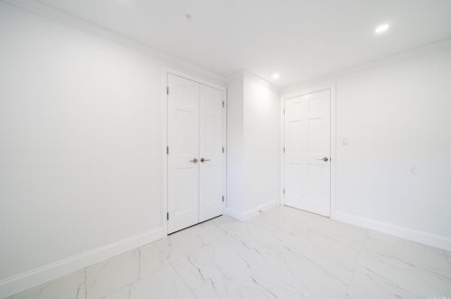 501 Saddle Rdg Rd, Woodsburgh NY  11598-1553 exterior