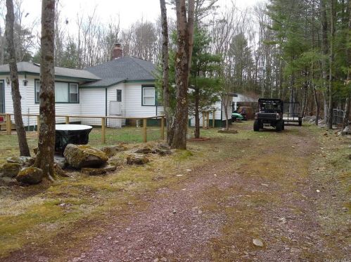 26 Mongaup Rd, Monticello NY  12701-4608 exterior