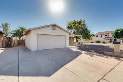 5653 Cochise Dr, Glendale, AZ 85302-1414