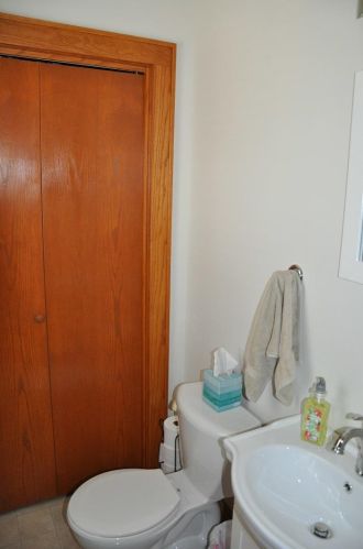 2053 105th St, Milwaukee WI  53227-1209 exterior