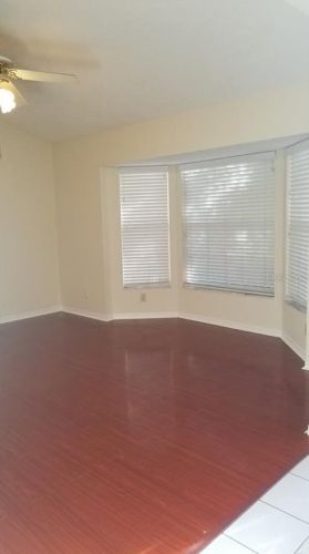 5728 Bay Side Dr, Orlando FL 32819-4034 exterior