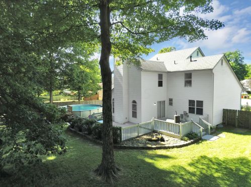 189 Olde Mill Ln, Pataskala, OH 43062-8116