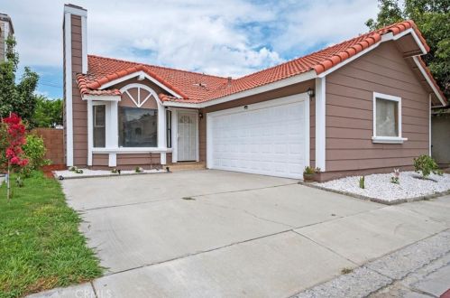 1846 Apple Tree Way, San Bernardino, CA 92408-3653