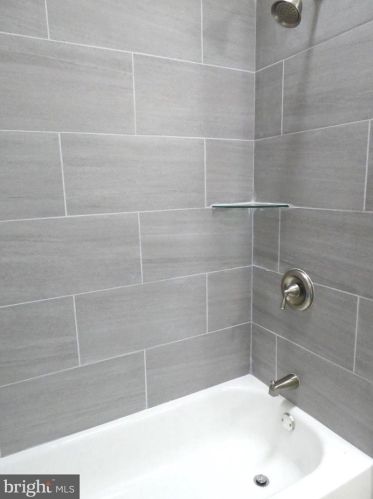 4246 Franklin St, Philadelphia PA  19140-2223 exterior