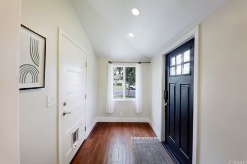 1865 Ashbrook Ave, Long Beach, CA 90815-3026