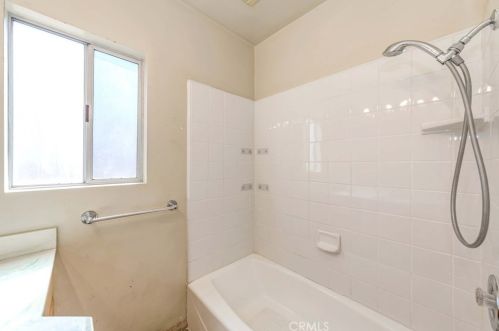 804 Cerise Ave, Torrance CA  90503-5207 exterior