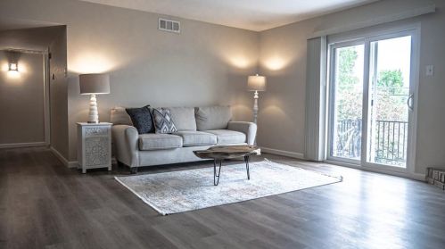 505 Lookout Dr, Richardson TX  75080-2124 exterior