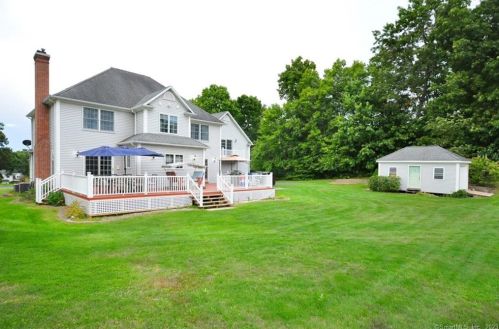 67 Steeplechase Dr, Manchester CT  06040-7066 exterior
