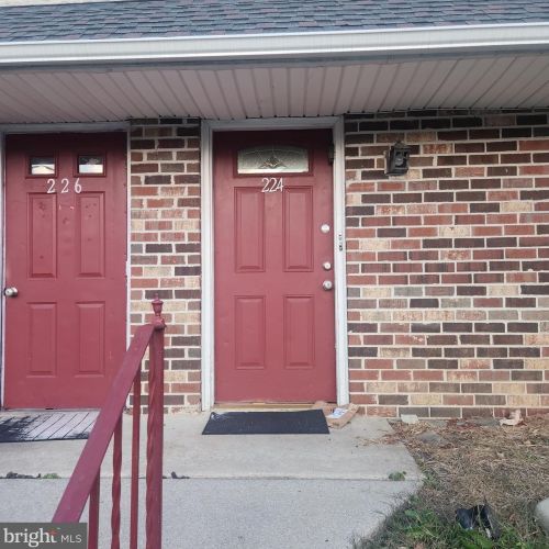 224 Elmwood Ave, Woodlyn, PA 19094-1622