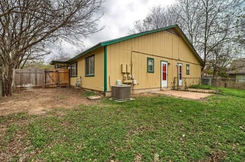 12302 Dellrey Dr, Austin TX 78758-2503 exterior