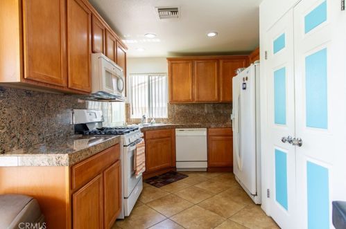 12908 Brittany Rd, Desert Hot Springs CA  92240 exterior