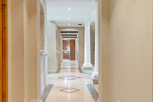 7 Shoreridge, Newport Beach CA  92657-1813 exterior