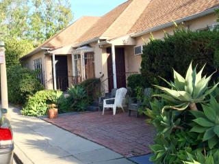 4350 Ambrose Ave, Los Angeles CA  90027-2113 exterior