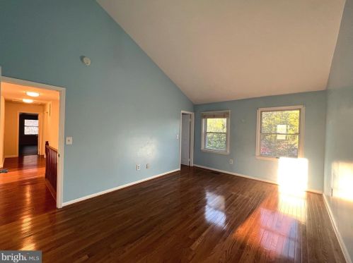 1408 Golf Course Dr, Bowie MD  20721-2330 exterior
