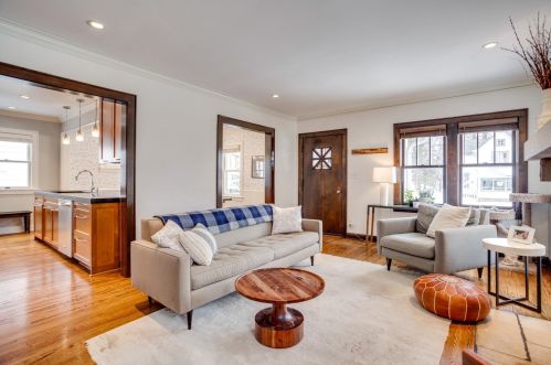 1305 Hartford Ave, Saint Paul MN 55116-1623 exterior