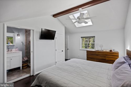 116 Howard St, Riverton NJ  08077-1328 exterior