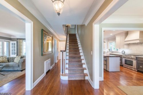 126 Forest Ave, Glen Ridge, NJ 07028-2414