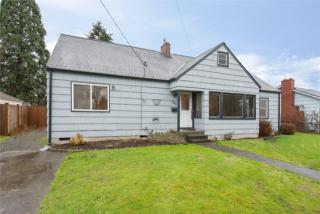 1115 7th Ave, Puyallup, WA 98371-4227