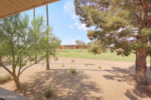 10815 Fairway Ct, Sun City, AZ 85351-4111