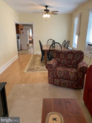 74 Evans St, Pottstown PA 19464-5547 exterior