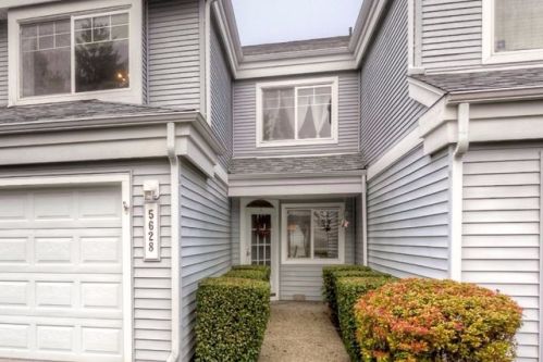 5628 237th St, Kent, WA 98032-3309