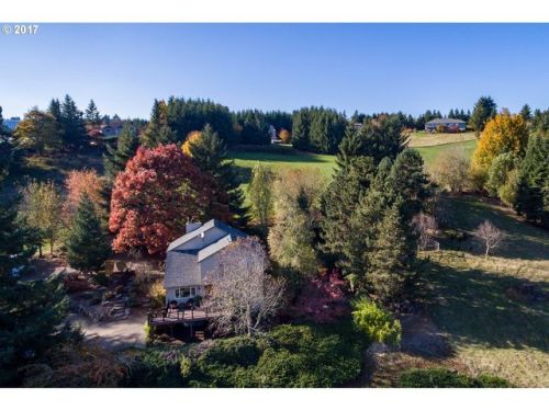 16699 Finnigan Hill Rd, Beaverton, OR 97123-9452