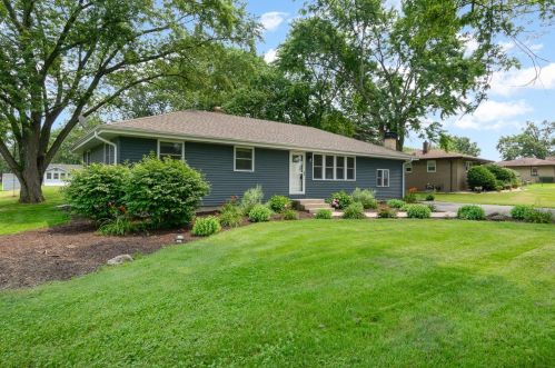 9023 Cline Ave, Crown Point, IN 46307-9615