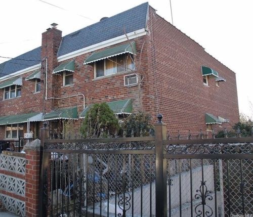 1014 213th St, Bronx, NY 10469-1303