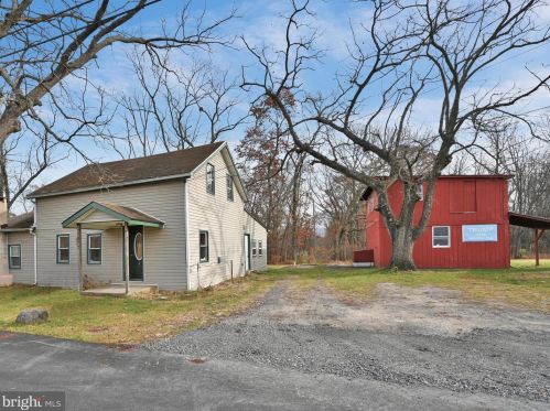 340 Coal Mountain Rd, Molino, PA 17961-9113