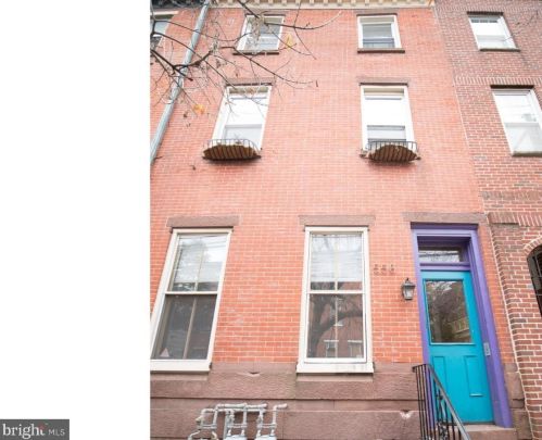558 16th St, Philadelphia, PA 19146-1550