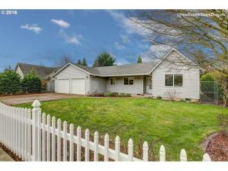 593 Norton Ln, Mcminnville, OR 97128-8469
